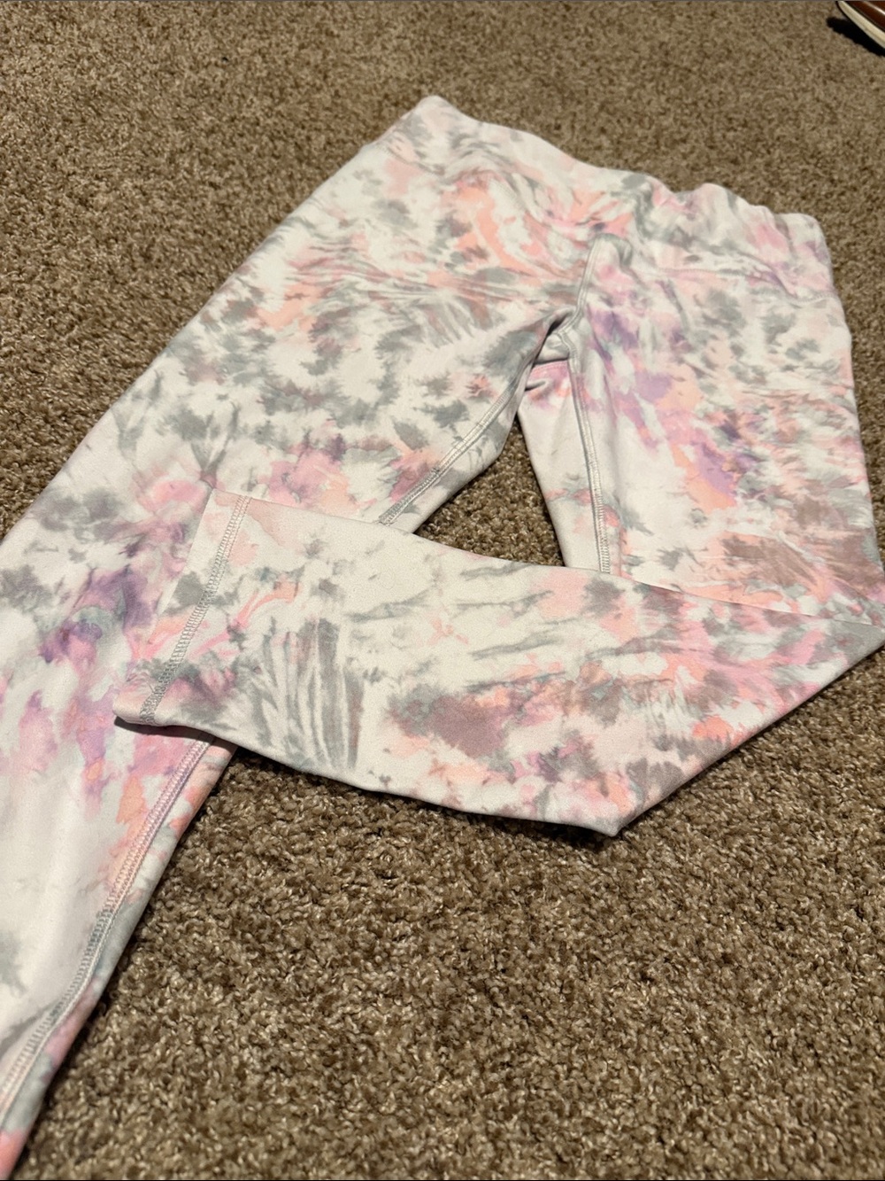 RBX pastel colored capri leggings (M) - EUC!